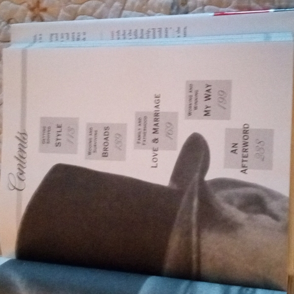 Frank Sinatra Book Hardcover - Picture 10 of 10